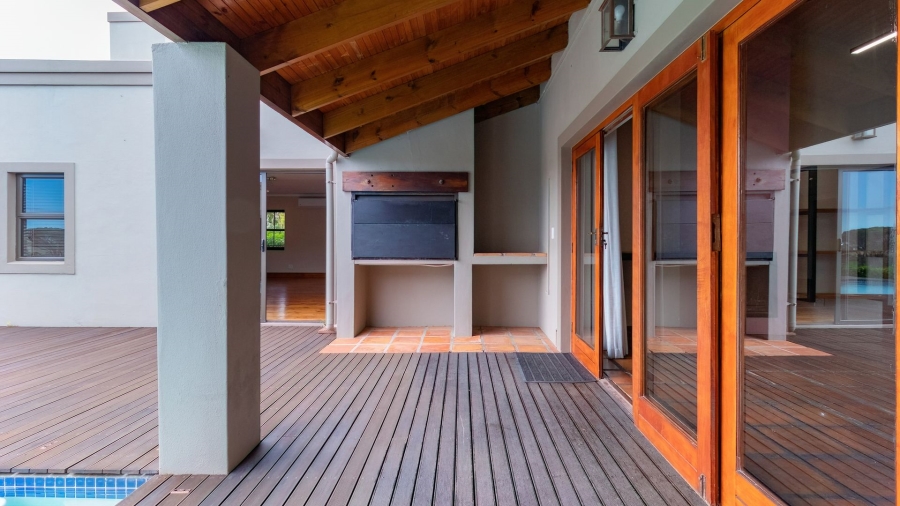 6 Bedroom Property for Sale in Tre Donne Estate Western Cape